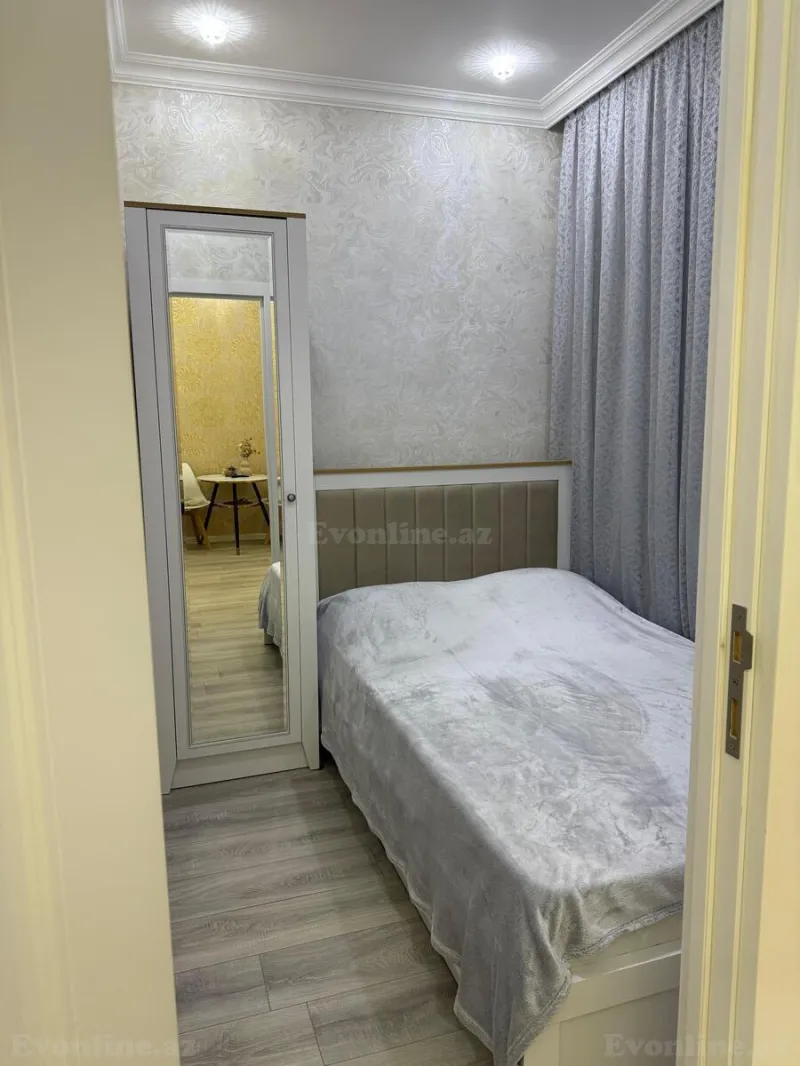 Satılır 2 otaqlı Mənzil Köhnə tikili 45 m² 3-cü mikrorayon - şəkil 4