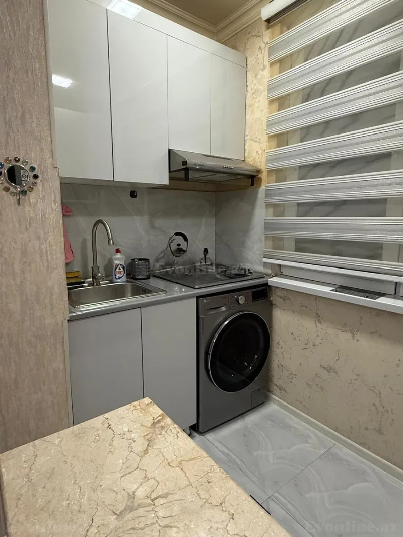 Satılır 2 otaqlı Mənzil Köhnə tikili 45 m² 3-cü mikrorayon - şəkil 9