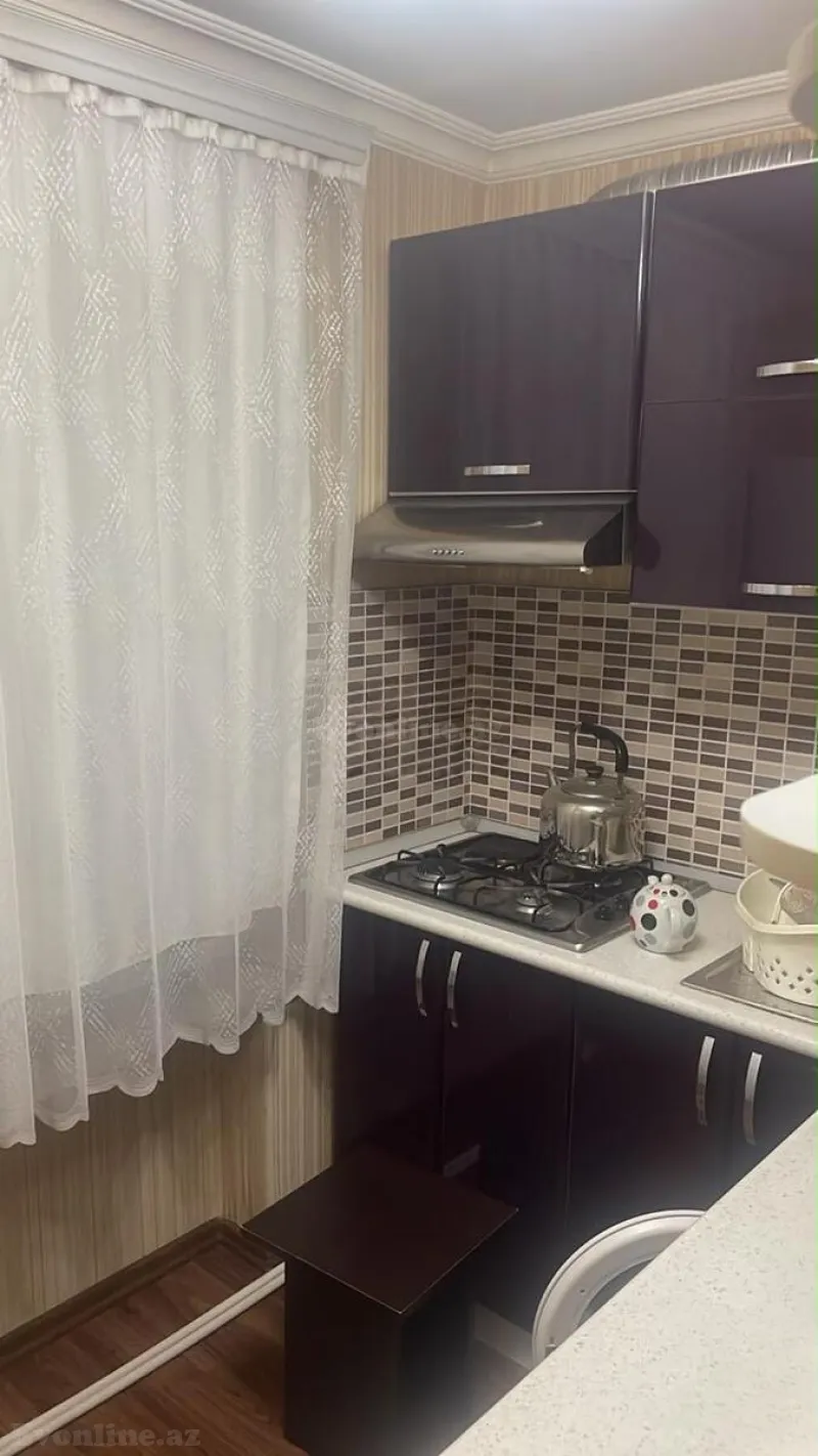 Kirayə verilir 2 otaqlı Mənzil Köhnə tikili 64 m² İnşaatçılar m. - şəkil 6