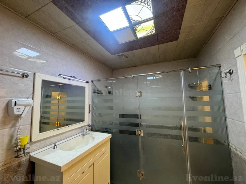 Kirayə verilir 4 otaqlı Mənzil Yeni tikili 150 m² 20 Yanvar m. - şəkil 21