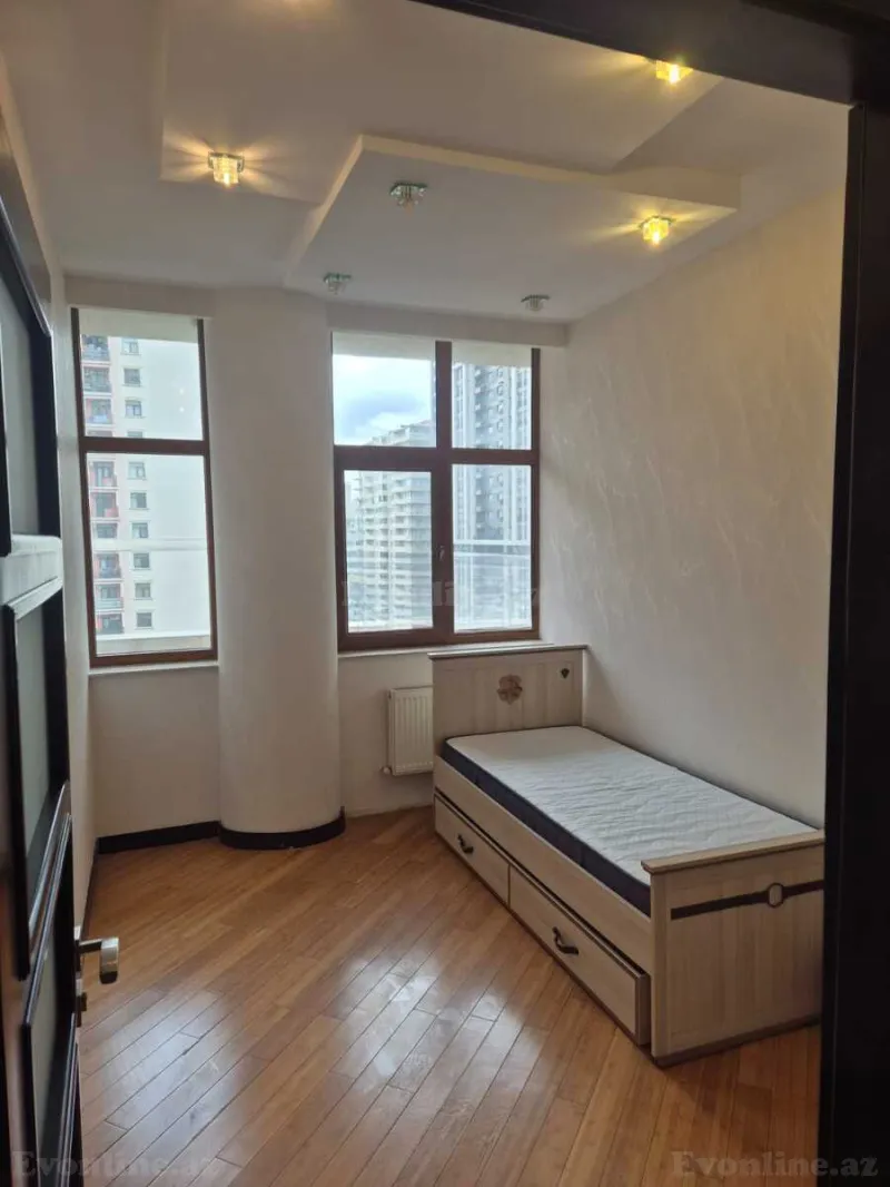 Kirayə verilir 3 otaqlı Mənzil Yeni tikili 100 m² Xətai r. - şəkil 6