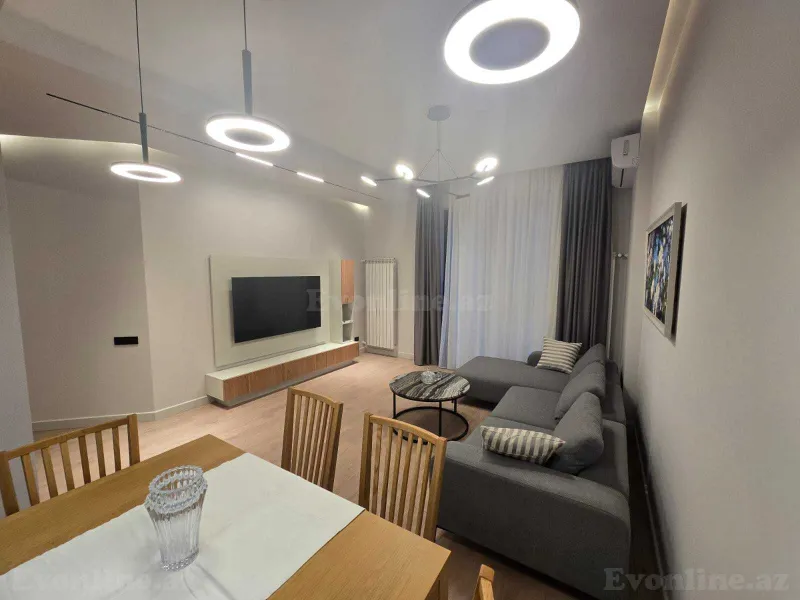 3 otaqlı Mənzil 120 m² Ağ şəhər Kirayə verilir