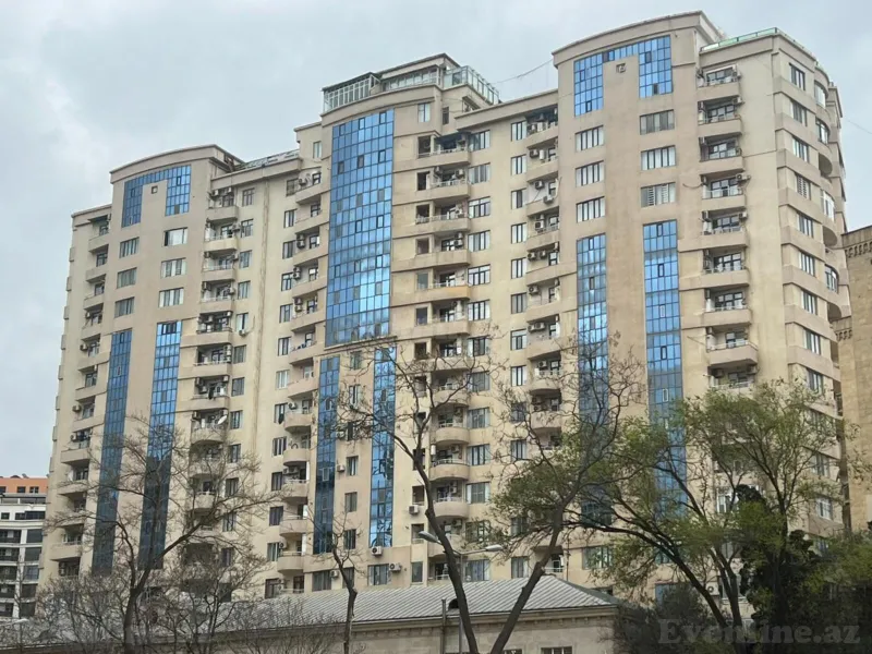 3 otaqlı Mənzil 160 m² Gənclik m. Kirayə verilir