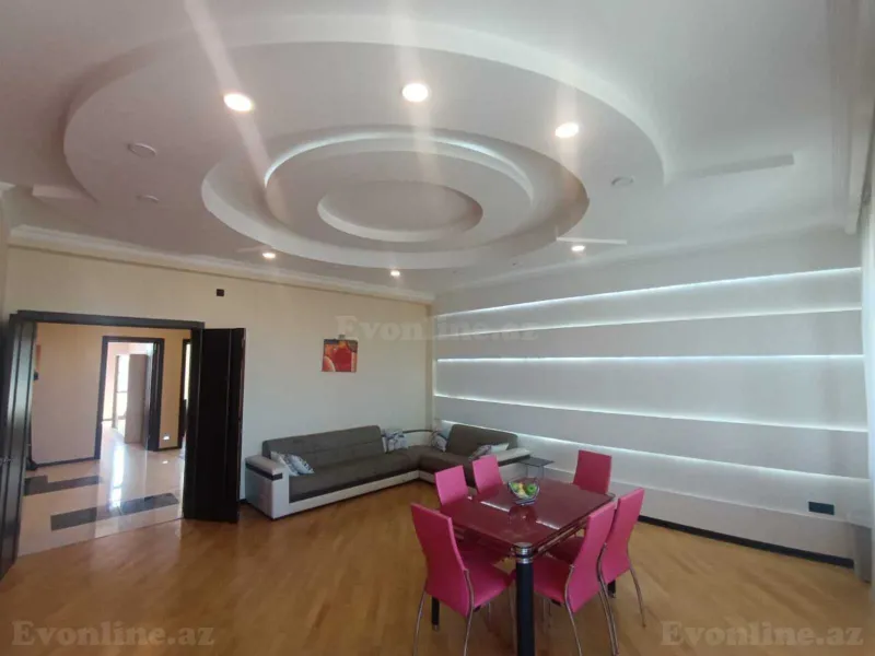 Kirayə verilir 3 otaqlı Mənzil Yeni tikili 160 m² Gənclik m. - şəkil 11