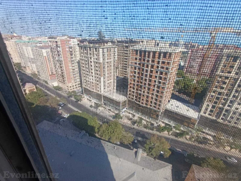 Kirayə verilir 3 otaqlı Mənzil Yeni tikili 160 m² Gənclik m. - şəkil 16