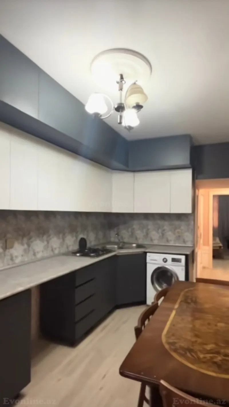 3 otaqlı Mənzil 65 m² Müşfiqabad Satılır