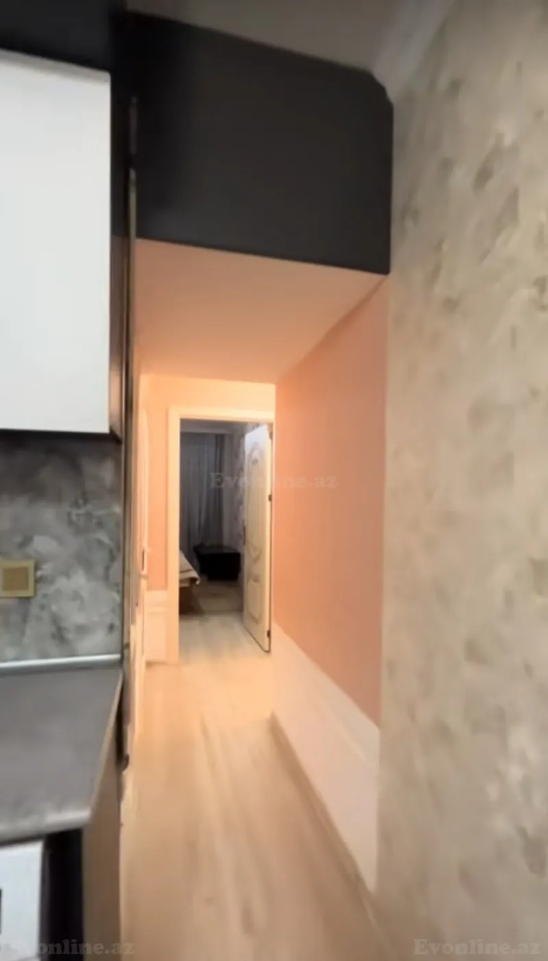 Satılır 3 otaqlı Mənzil Köhnə tikili 65 m² Müşfiqabad - şəkil 2