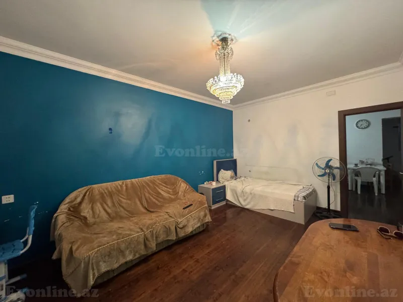 Satılır 2 otaqlı Mənzil Köhnə tikili 50 m² Gənclik m. - şəkil 3