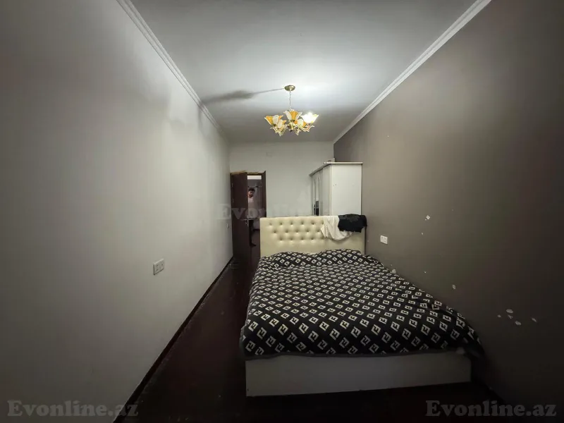 Satılır 2 otaqlı Mənzil Köhnə tikili 50 m² Gənclik m. - şəkil 6