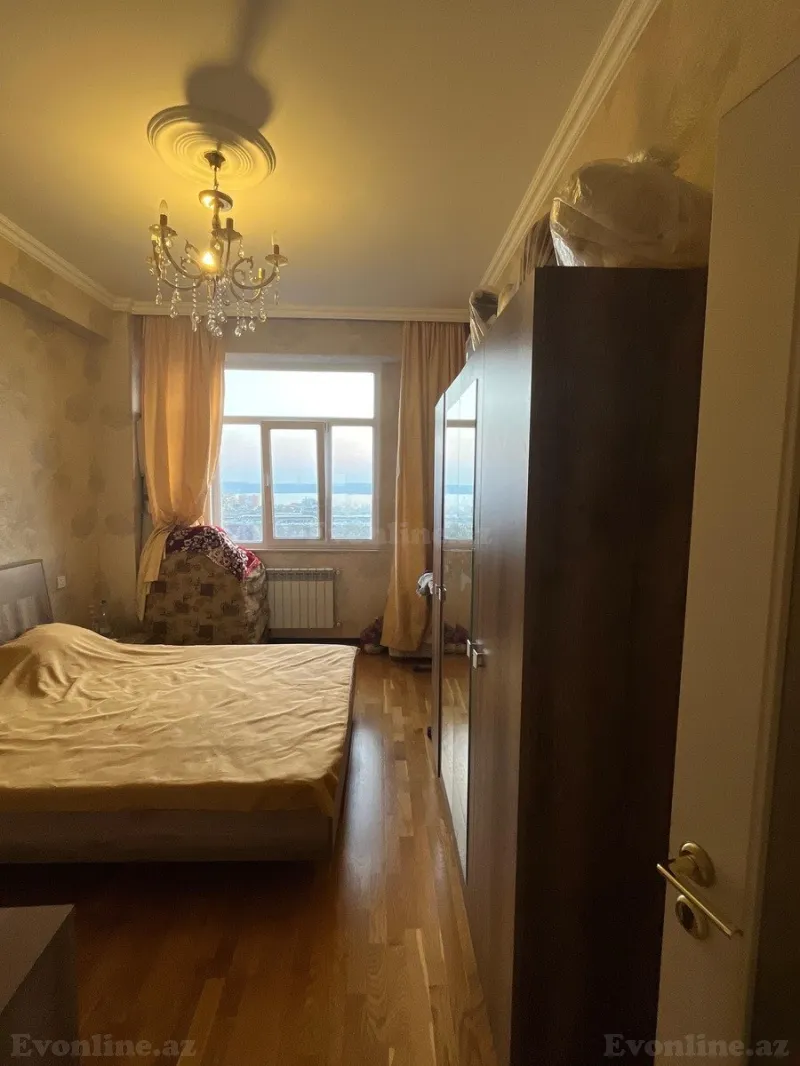 Satılır 2 otaqlı Mənzil Yeni tikili 70 m² Yeni Günəşli - şəkil 4