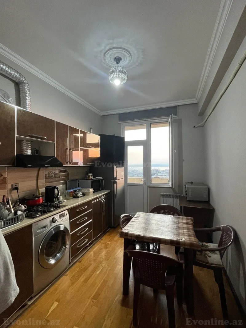Satılır 2 otaqlı Mənzil Yeni tikili 70 m² Yeni Günəşli - şəkil 8