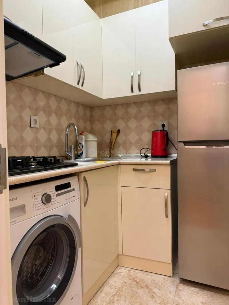 Kirayə verilir 2 otaqlı Mənzil Yeni tikili 70 m² Bakmil m. - şəkil 6