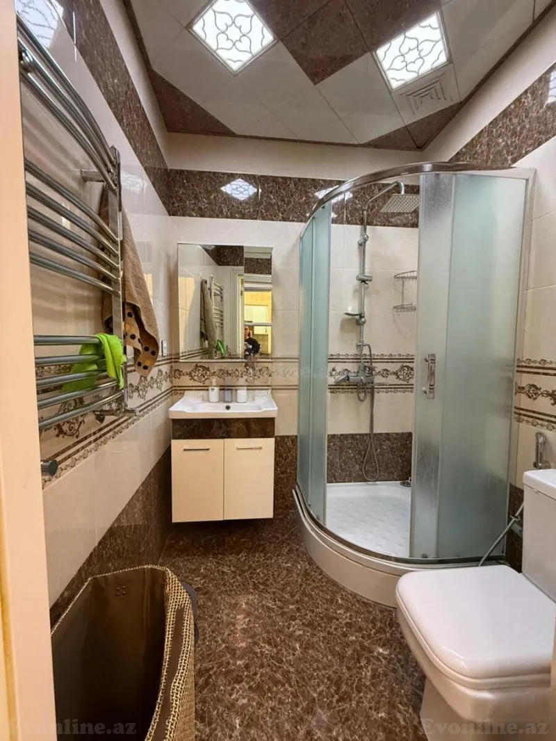 Kirayə verilir 2 otaqlı Mənzil Yeni tikili 70 m² Bakmil m. - şəkil 8