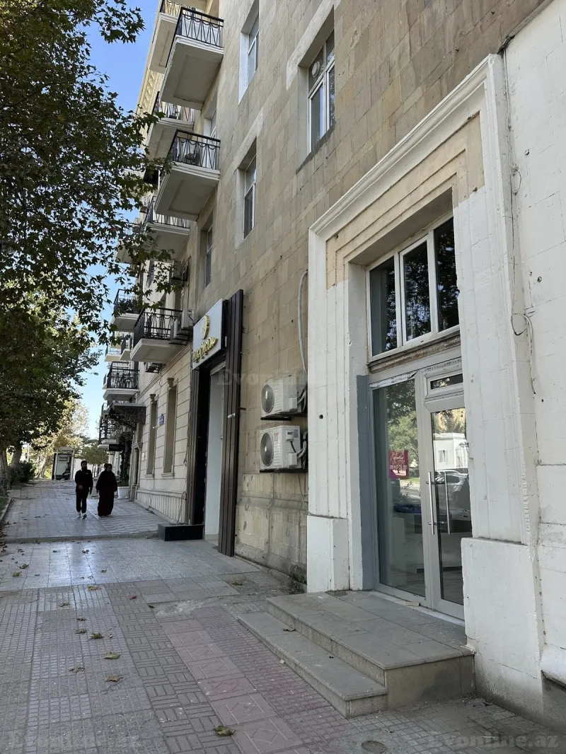 Kirayə verilir Obyekt 100 m² Nizami m.