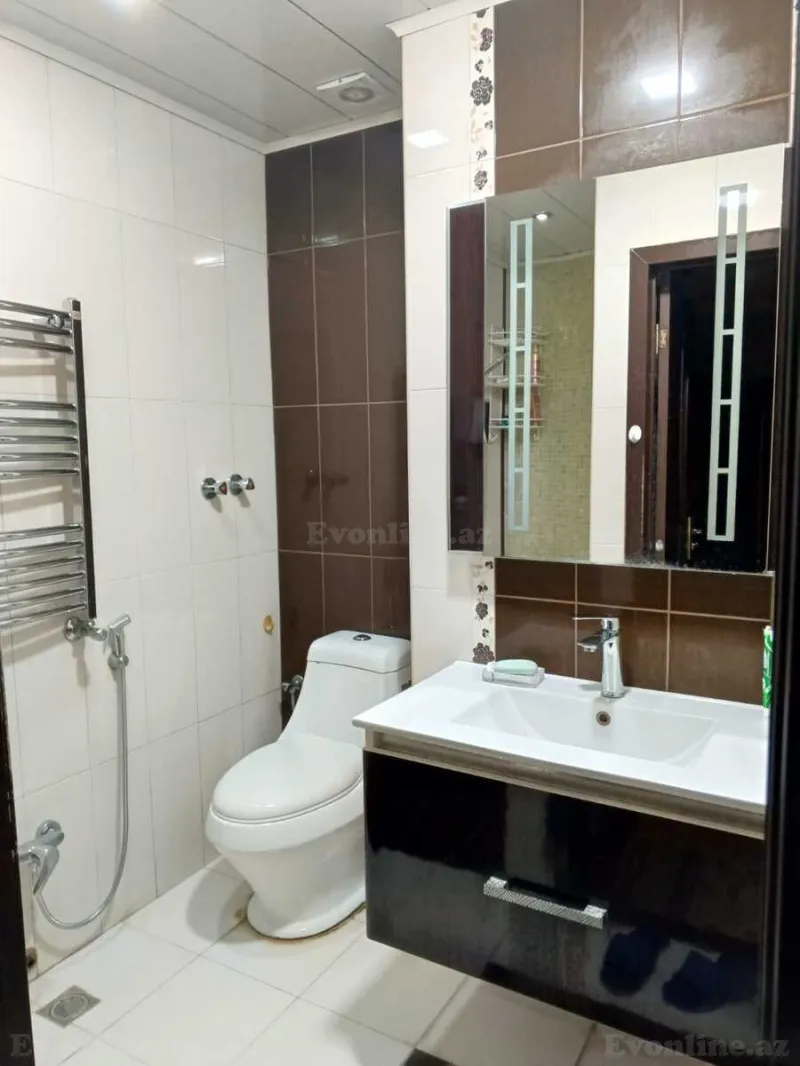 Satılır 3 otaqlı Mənzil Yeni tikili 96 m² İnşaatçılar m. - şəkil 9