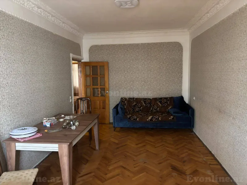 Kirayə verilir 3 otaqlı Mənzil Köhnə tikili 95 m² İnşaatçılar m. - şəkil 3
