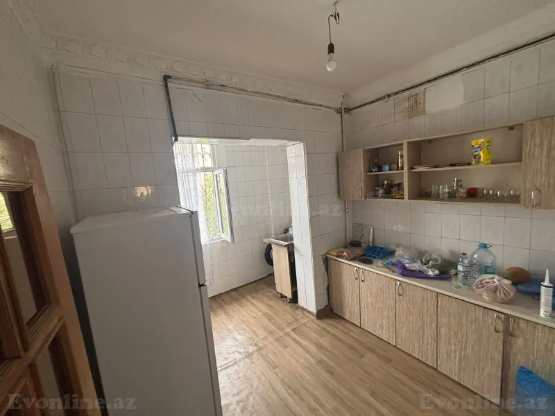 Kirayə verilir 3 otaqlı Mənzil Köhnə tikili 95 m² İnşaatçılar m. - şəkil 7