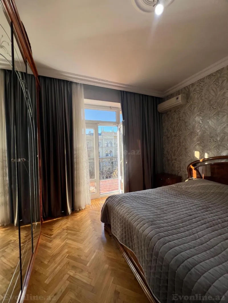 Satılır 3 otaqlı Mənzil Köhnə tikili 65 m² H.Cavid pr. - şəkil 3