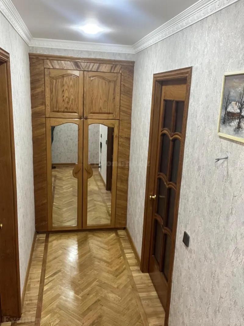 Satılır 3 otaqlı Mənzil Köhnə tikili 65 m² H.Cavid pr. - şəkil 5