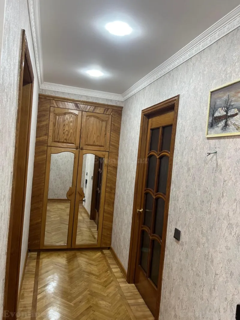 Satılır 3 otaqlı Mənzil Köhnə tikili 65 m² H.Cavid pr. - şəkil 8
