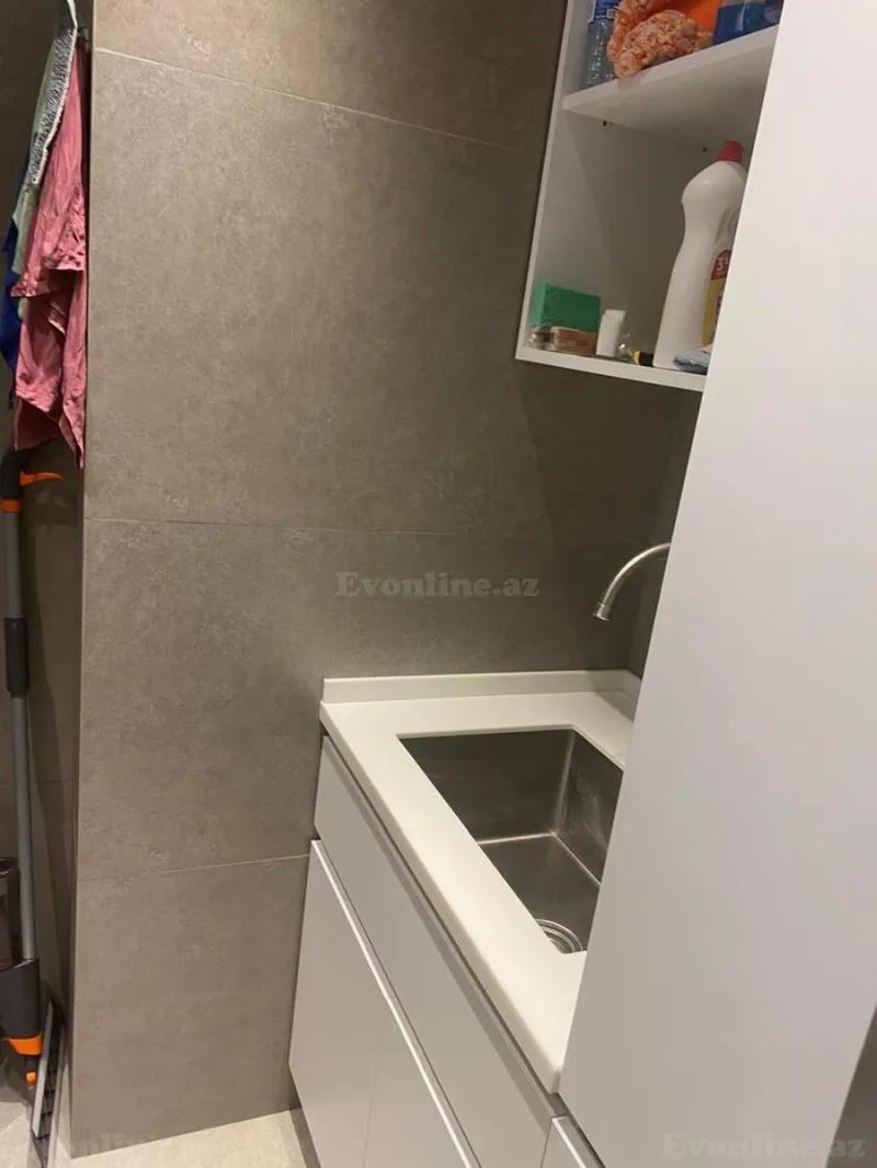 Kirayə verilir 3 otaqlı Mənzil Yeni tikili 200 m² Nəsimi r. - şəkil 15
