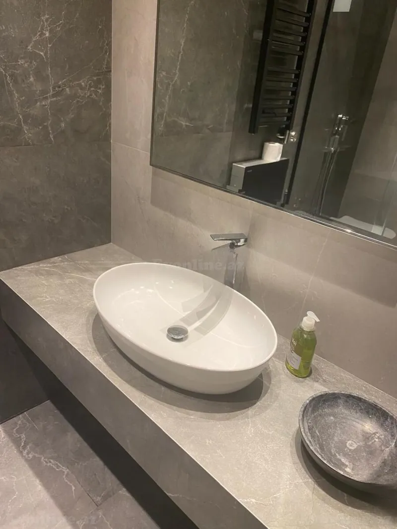 Kirayə verilir 3 otaqlı Mənzil Yeni tikili 200 m² Nəsimi r. - şəkil 22