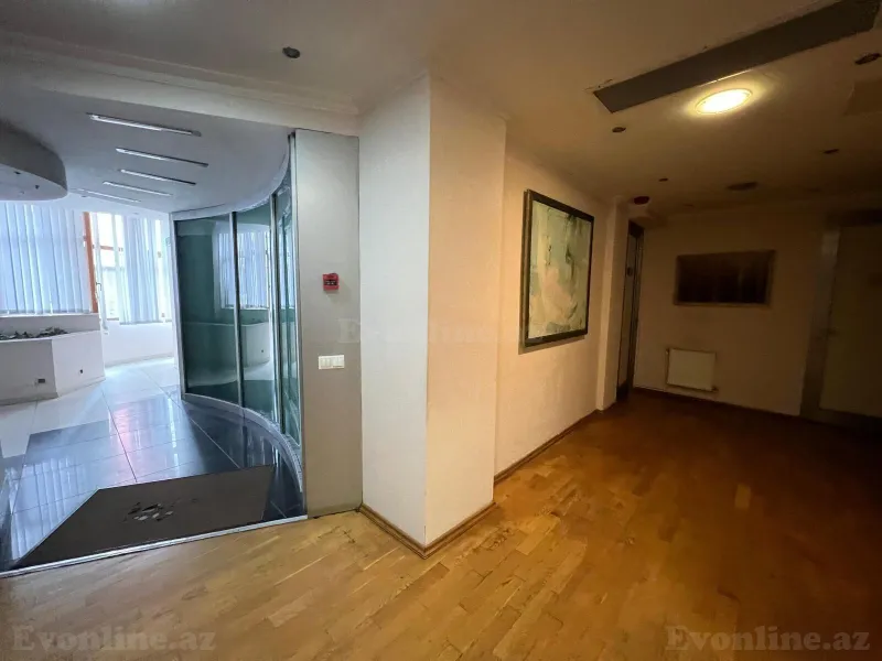 Satılır Ofis 700 m² 28 May m. - şəkil 8