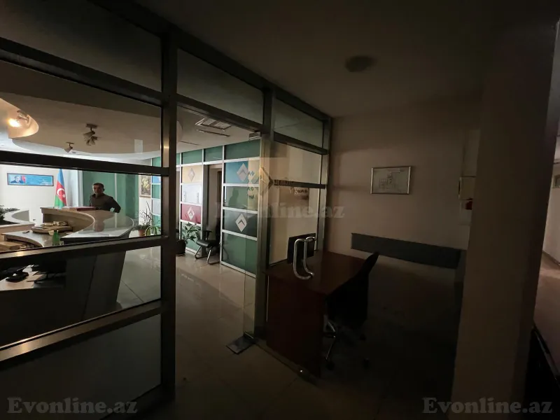 Satılır Ofis 700 m² 28 May m. - şəkil 12