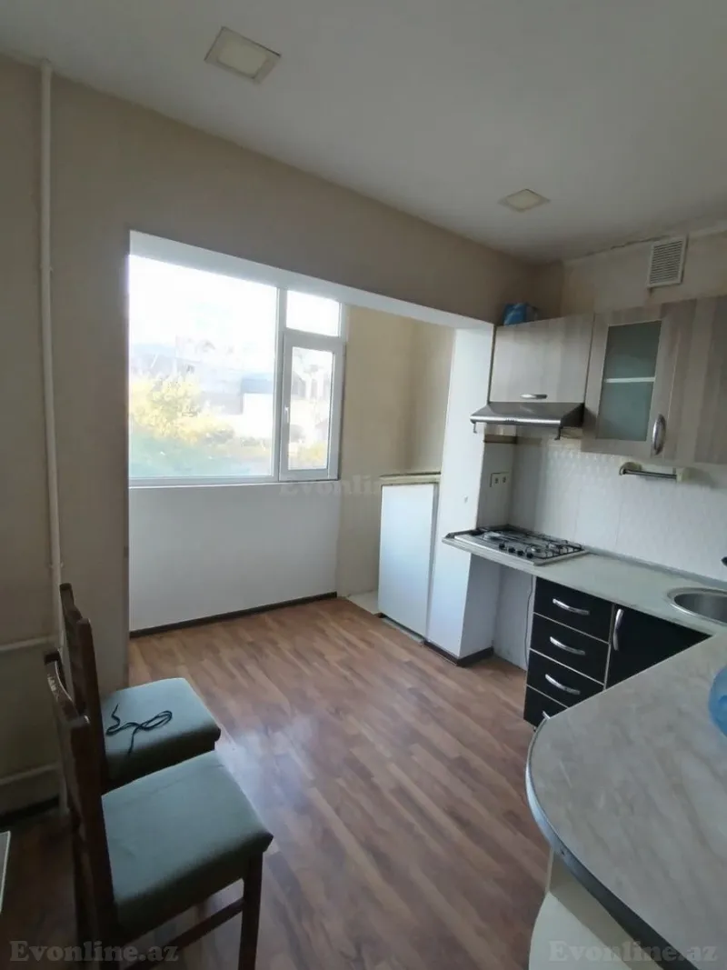 Satılır 2 otaqlı Mənzil Köhnə tikili 60 m² Həzi Aslanov - şəkil 3