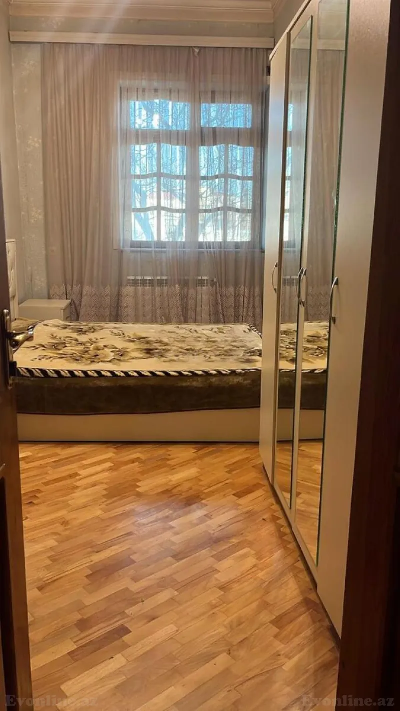 Kirayə verilir 3 otaqlı Mənzil Köhnə tikili 70 m² Xətai r. - şəkil 8