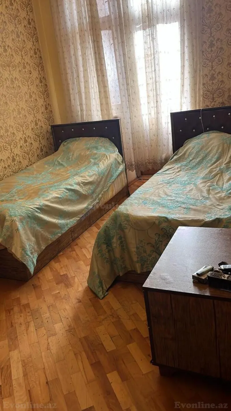 Kirayə verilir 3 otaqlı Mənzil Köhnə tikili 70 m² Xətai r. - şəkil 9