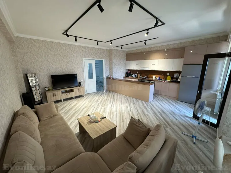 Satılır 3 otaqlı Mənzil Yeni tikili 134 m² 8-ci mikrorayon - şəkil 3