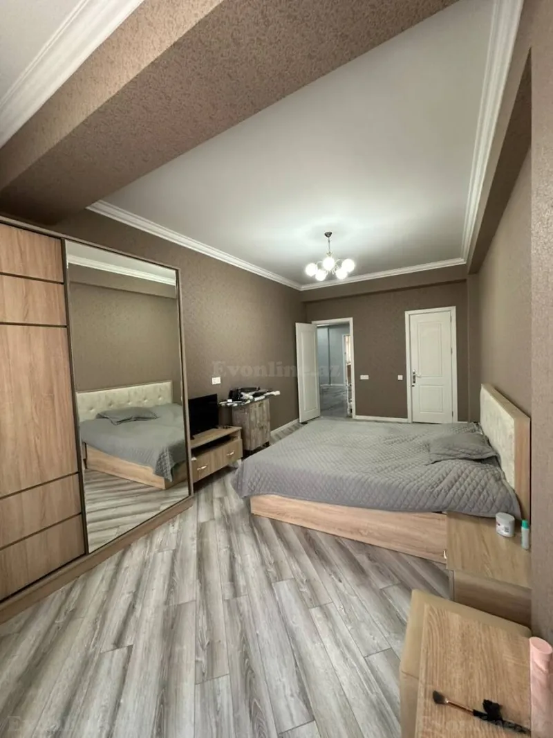 Satılır 3 otaqlı Mənzil Yeni tikili 134 m² 8-ci mikrorayon - şəkil 5