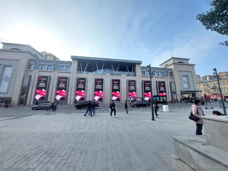 Satılır 4 otaqlı Mənzil Yeni tikili 180 m² 28 May m. - şəkil 2