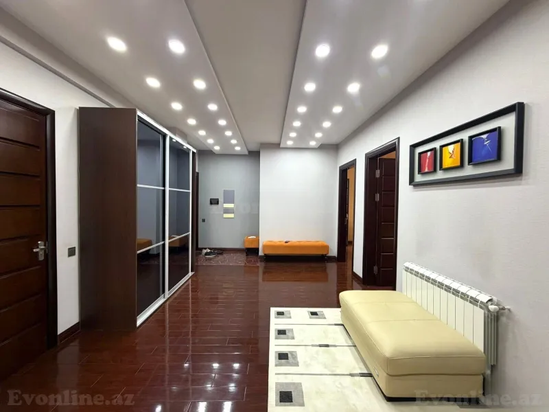 Satılır 4 otaqlı Mənzil Yeni tikili 180 m² 28 May m. - şəkil 13