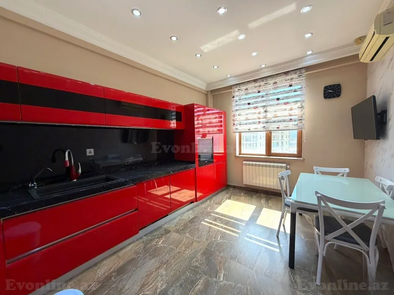 Satılır 4 otaqlı Mənzil Yeni tikili 180 m² 28 May m. - şəkil 21