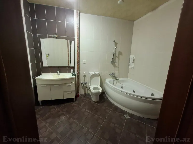 Kirayə verilir 3 otaqlı Mənzil Yeni tikili 110 m² N.Nərimanov pr. - şəkil 5