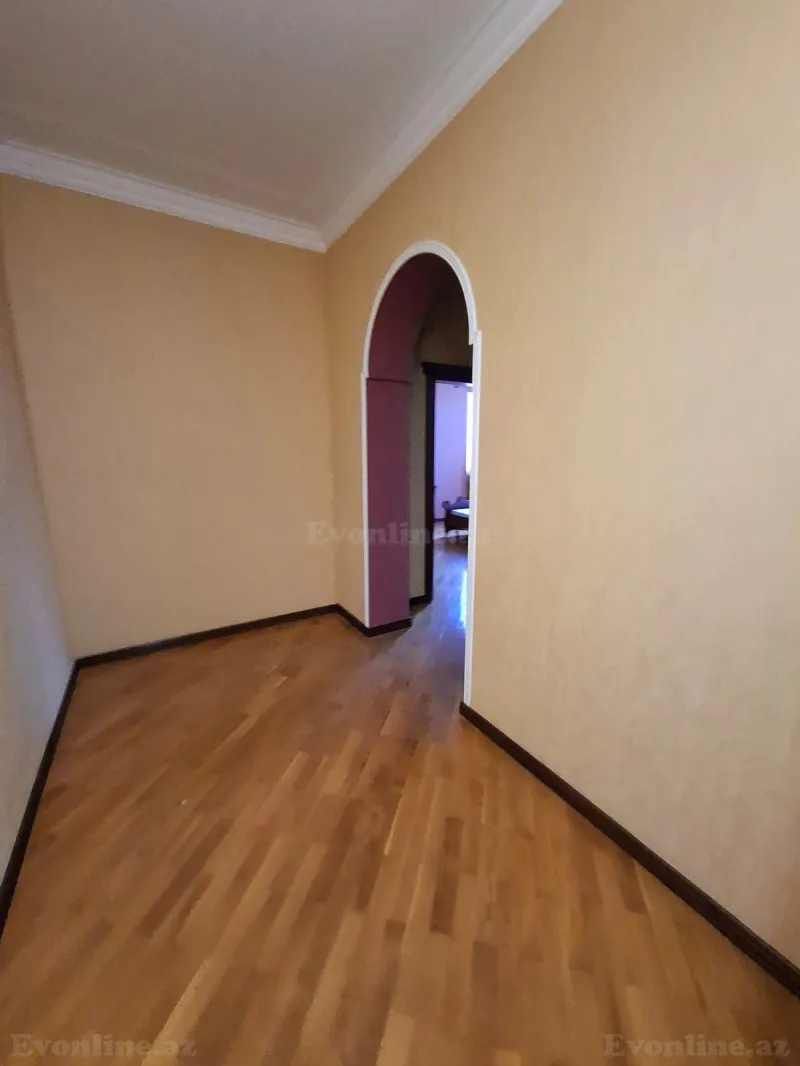 Kirayə verilir 3 otaqlı Mənzil Yeni tikili 110 m² N.Nərimanov pr. - şəkil 9