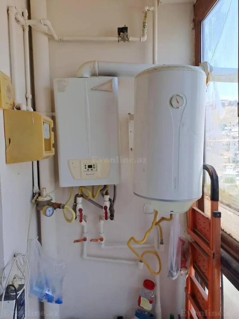 Satılır 3 otaqlı Mənzil Yeni tikili 95 m² Səbail r. - şəkil 11
