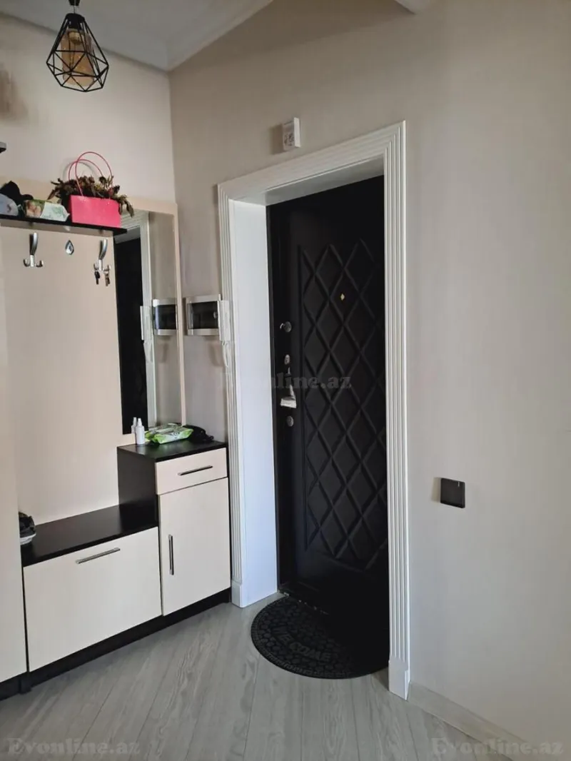 Satılır 3 otaqlı Mənzil Yeni tikili 95 m² Səbail r. - şəkil 12