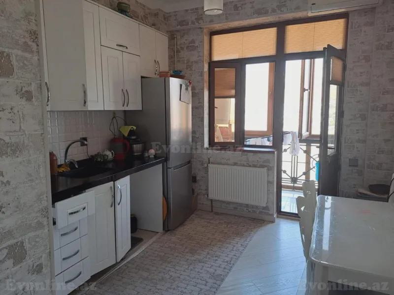 Satılır 3 otaqlı Mənzil Yeni tikili 95 m² Səbail r. - şəkil 16