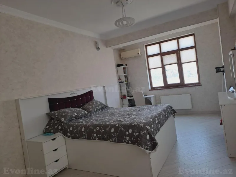 Satılır 3 otaqlı Mənzil Yeni tikili 95 m² Səbail r. - şəkil 24
