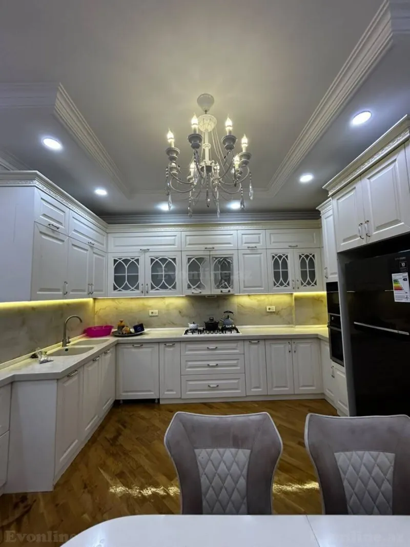 Satılır 3 otaqlı Mənzil Yeni tikili 134 m² Elmlər Akademiyası m. - şəkil 8