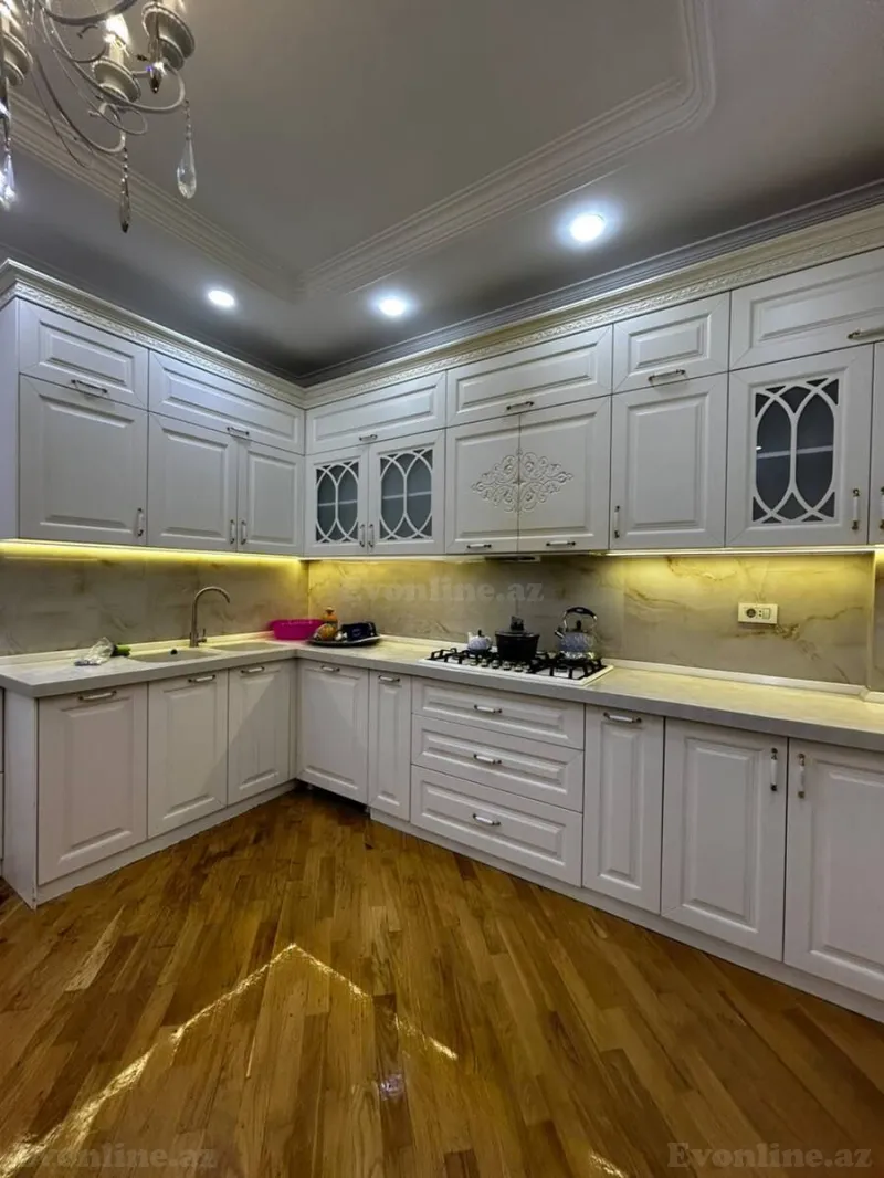 Satılır 3 otaqlı Mənzil Yeni tikili 134 m² Elmlər Akademiyası m. - şəkil 9