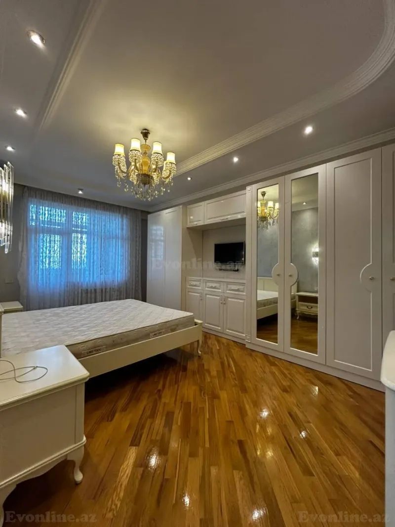 Satılır 3 otaqlı Mənzil Yeni tikili 134 m² Elmlər Akademiyası m. - şəkil 13
