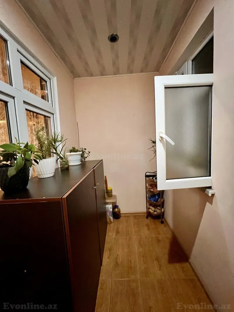 Satılır 3 otaqlı Mənzil Köhnə tikili 85 m² Xalqlar Dostluğu m. - şəkil 17