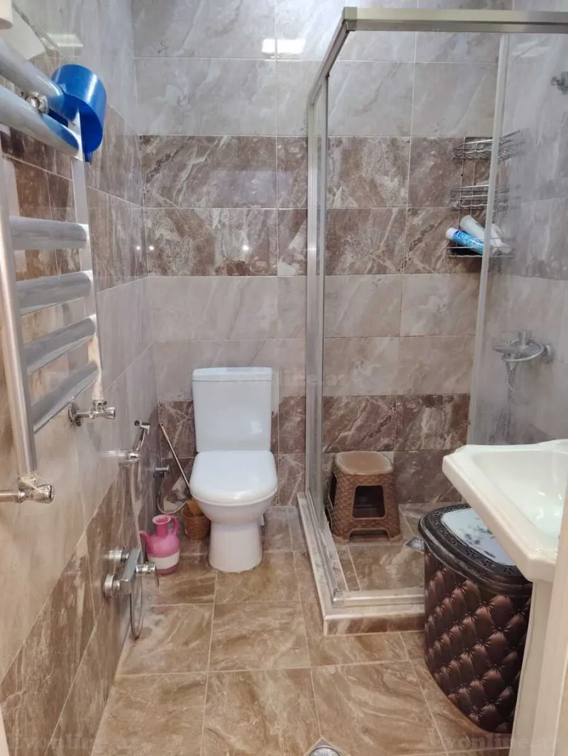Kirayə verilir 2 otaqlı Mənzil Yeni tikili 80 m² Memar Əcəmi m. - şəkil 10