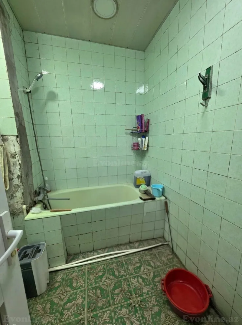 Satılır 2 otaqlı Mənzil Köhnə tikili 60 m² Əhmədli m. - şəkil 6