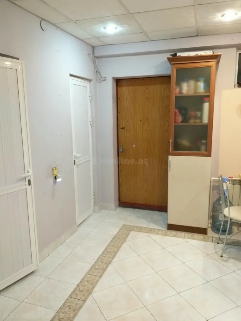 Kirayə verilir 3 otaqlı Mənzil Köhnə tikili 90 m² Nərimanov r. - şəkil 6