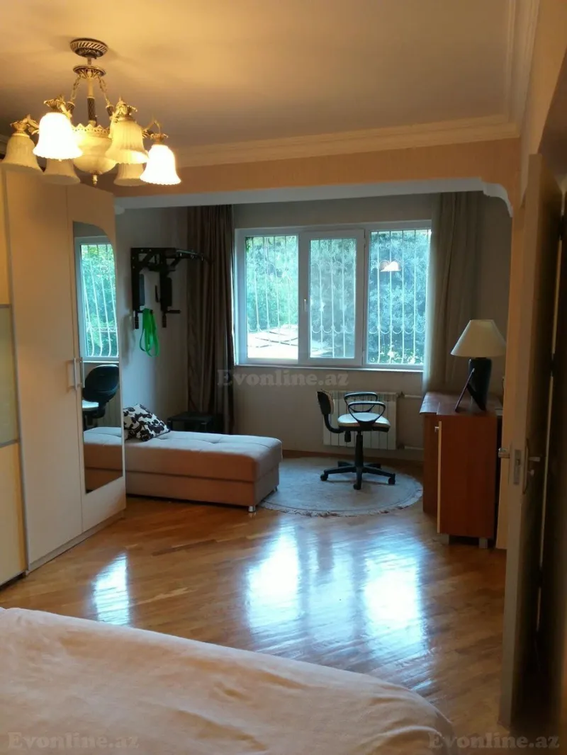 Kirayə verilir 3 otaqlı Mənzil Köhnə tikili 90 m² Nərimanov r. - şəkil 9